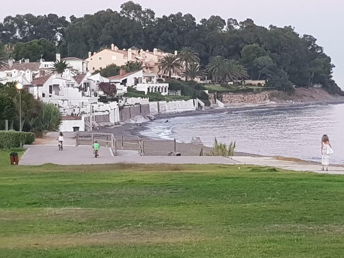 Adosado Junto Al Mar Βίλα Εστεπόνα Εξωτερικό φωτογραφία